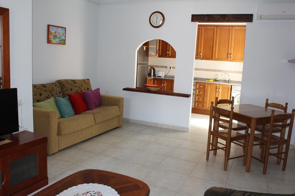 Bungalow Altos De La Bahia Торевиеха Екстериор снимка